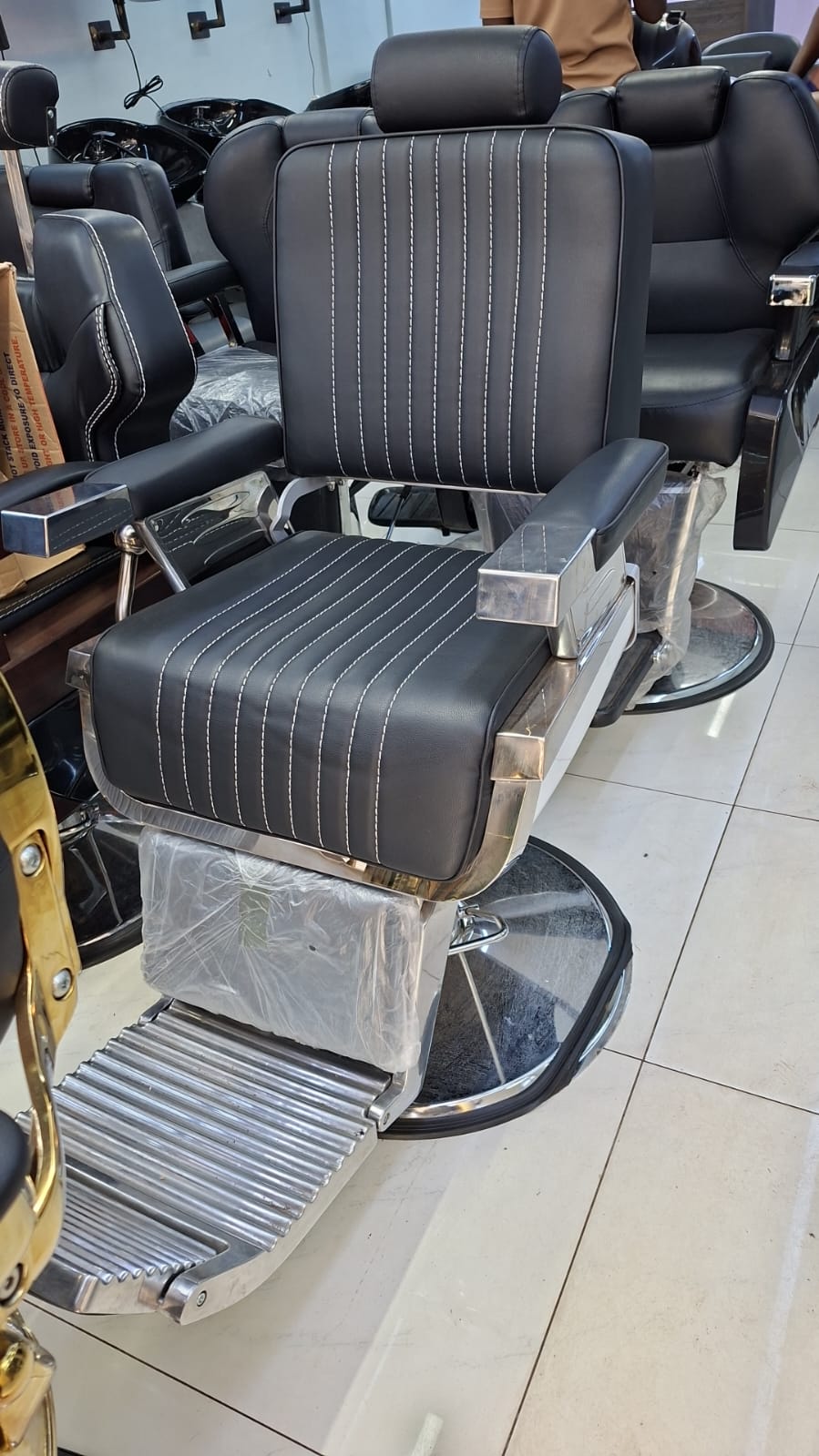 Precision Contrast Stitch Reclining Chair - Barber Chair in Kenya