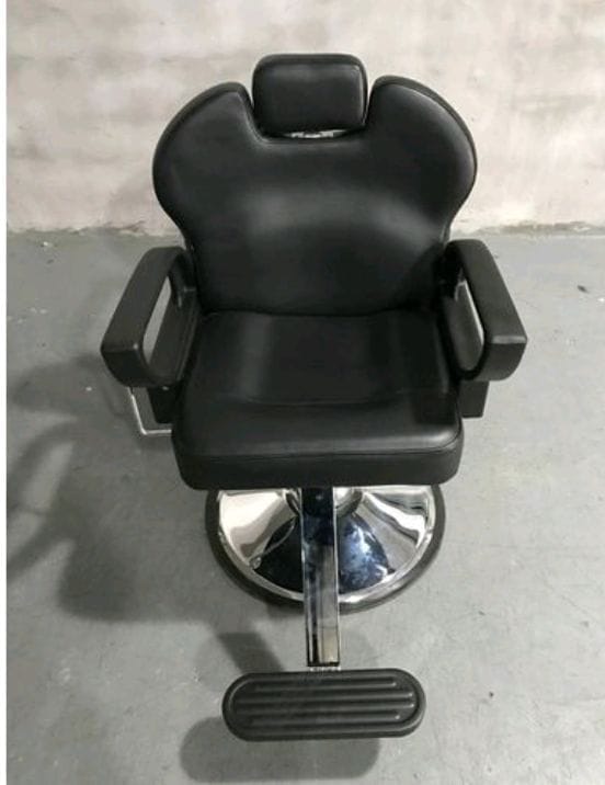Stealth Black Ergonomic Barber Chair - Barber Chair in Kenya